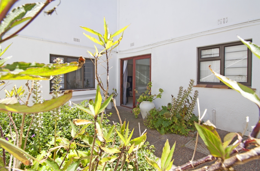 2 Bedroom Property for Sale in Fish Hoek Western Cape
